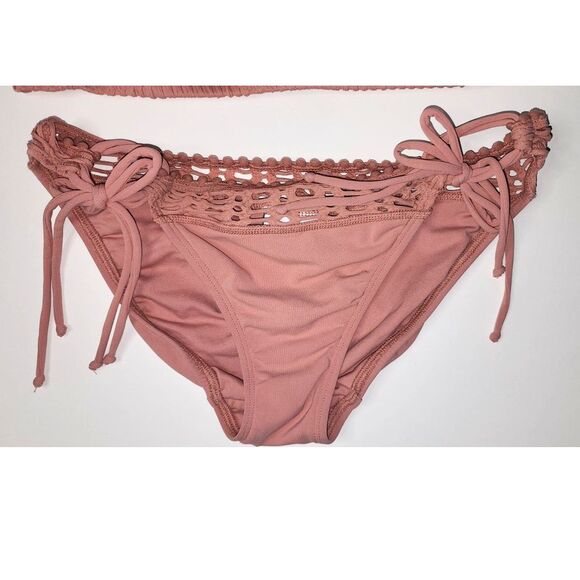 Robin Piccone Sophia Crochet Bikini Set Copper Rose - Picture 6 of 8